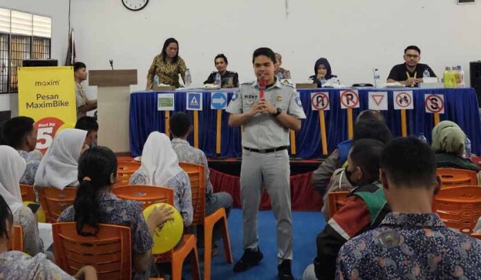 di SMA N 19 Medan di SMA N 19 Medan