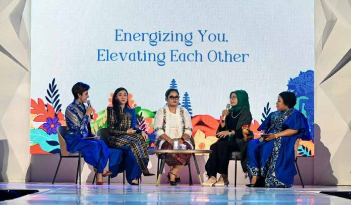 Perempuan Indonesia Perempuan Indonesia