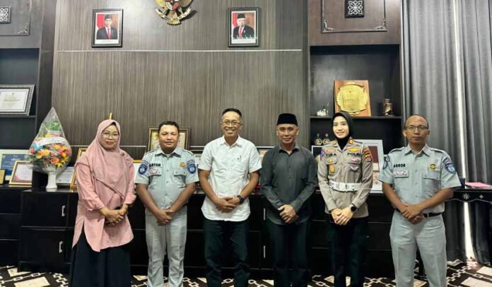 Bersama PJ Bupati Lombok Timur Bersama PJ Bupati Lombok Timur