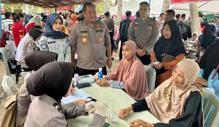 Di Pantai Bale-Bale Nongsa Di Pantai Bale-Bale Nongsa