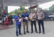 Tim Samsat Sumba Timur NTT Gelar Sosialisasi Tax Amnesty Langsung di Depo Pertamina Sumba Timur di Depo Pertamina Sumba Timur