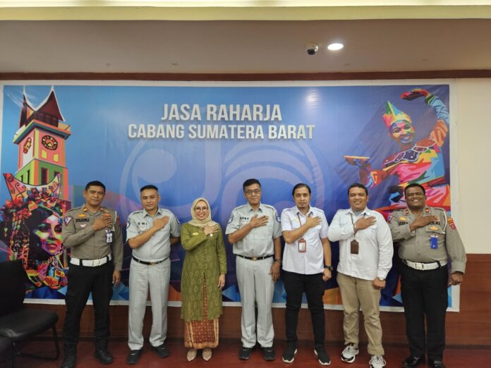 Strategi Tekan Tingginya Angka Laka Lantas Strategi Tekan Tingginya Angka Laka Lantas