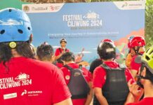 Meriahkan HUT ke-79 Kemerdekaan RI, Pertamina Gelar Pengibaran Bendera Bawah Laut hingga Pemberian Beasiswa PERTAMINA