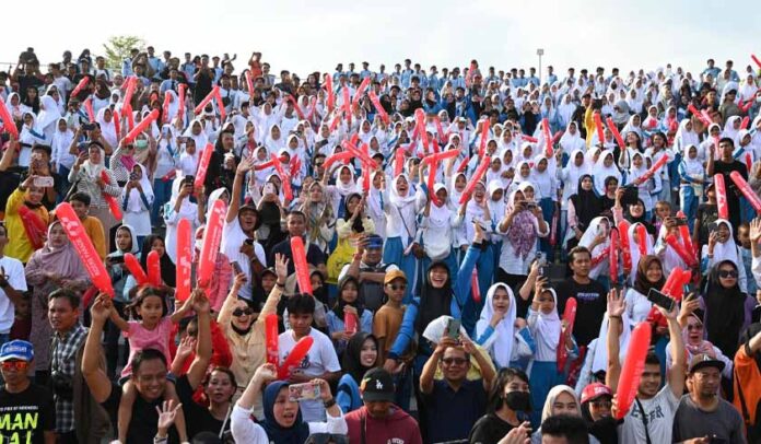 Kebanggaan Masyarakat Lombok Kebanggaan Masyarakat Lombok