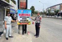 Jasa Raharja Bersama Satlantas Melakukan Pemasangan Papan Himbauan Peringatan Di Titik Rawan Laka Lantas Kab. Pemalang Di Titik Rawan Laka Lantas Kab. Pemalang