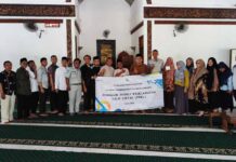 Jasa Raharja Magelang Melaksanakan Socio Engineering dengan Berikan Sosialisasi di Darul Hikmah Kutoarjo Islamic Boarding School di Darul Hikmah Kutoarjo Islamic Boarding School