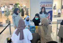 Jasa Raharja Sulsel Laksanakan Pemeriksaan Kesehatan Gratis sekaligus Sosialisasi Aplikasi JR Safety Road di Mall Ratu Indah jasa raharja sulsel