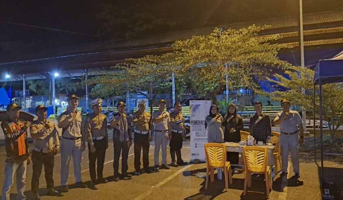 Gratis Jelang Libur Natal Dan Tahun Baru Gratis Jelang Libur Natal Dan Tahun Baru