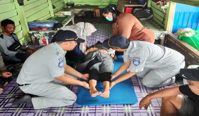 Di Pelabuhan Beringin Di Pelabuhan Beringin