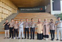 Jasa Raharja dan Kepolisian Polres Sragen Melakukan Safety Campaign di SMA Unggulan RUSHD Sragen jasa raharja jateng
