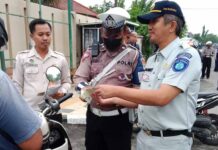 Tim Pembina Samsat Tuban Melaksanakan Operasi Gabungan Operasi Gabungan