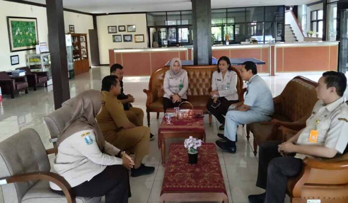 dan BPPKAD Kab Gresik dan BPPKAD Kab Gresik