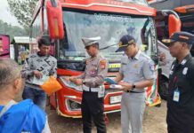 Periksa Kelayakan Bus Pariwisata, Dishub, Polres dan Jasa Raharja Magetan Laksanakan Rampcheck jasa raharja jatim