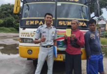 Jasa Raharja Perwakilan Sumbawa Pastikan Keterjaminan Penumpang Melalui Kunjungan ke Pengusaha Angkutan Umum ke Pengusaha Angkutan Umum