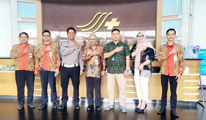 Di Rumah Sakit Mitra Plumbon Kabupaten Cirebon