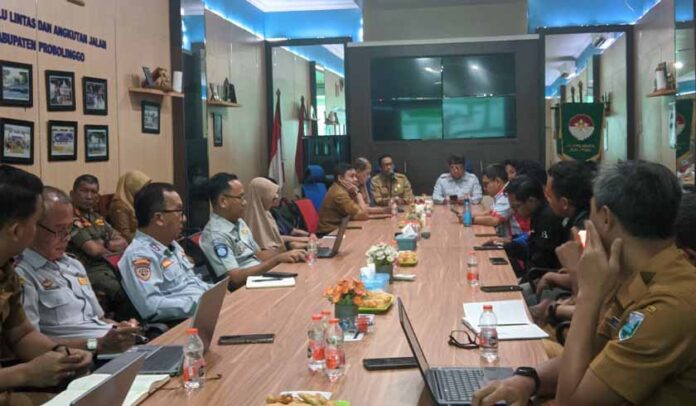 Jalan Kabupaten Probolinggo Jalan Kabupaten Probolinggo