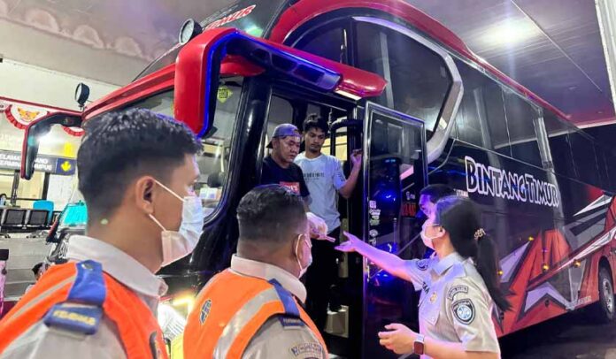 Kelayakan Angkutan Umum