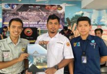 Jasa Raharja Kepri lakukan komitmen bersama kepatuhan membayar pajak dan taat berkendara bersama Komunitas Driver Online Komunitas Driver Online