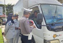 Tingkatkan Kepatuhan Masyarakat, Tim Pembina Samsat dan Stakeholder Balikpapan Lakukan Operasi Gabungan Lakukan Operasi Gabungan