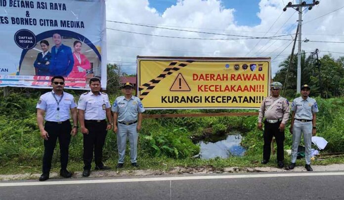 Pasang Spanduk Himbauan Pasang Spanduk Himbauan