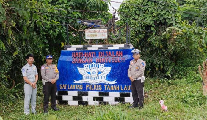 Tingkatkan Kesadaran Pengendara Tingkatkan Kesadaran Pengendara