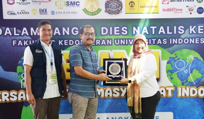 di Bakti Sosial BUMI 2.0