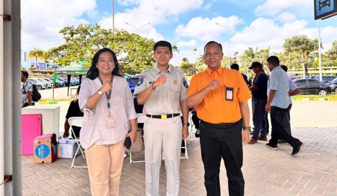 di Bandara Hang Nadim