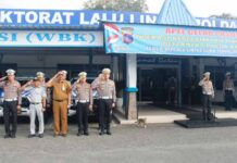 PT Jasa Raharja Kantor Wilayah Kaltimtara Hadiri Apel Gelar Pasukan Operasi Keselamatan Mahakam 2025 di Ditlantas Polda Kaltim di Ditlantas Polda Kaltim