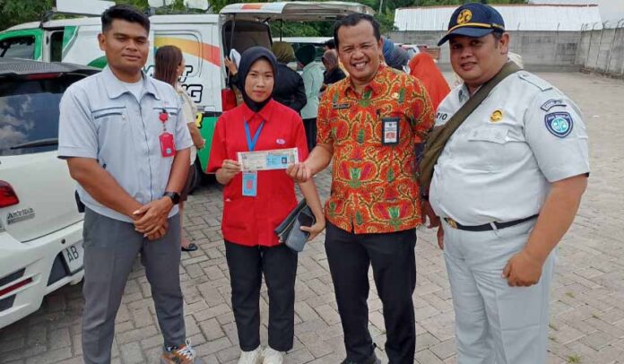 di Fasilitasi Lingkungan Industri