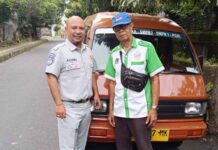 Jasa Raharja Bali Laksanakan Silaturahmi dan Pendataan Kendaraan Door to Door di Koperasi Angkutan Siswa Klungkung di Koperasi Angkutan Siswa Klungkung