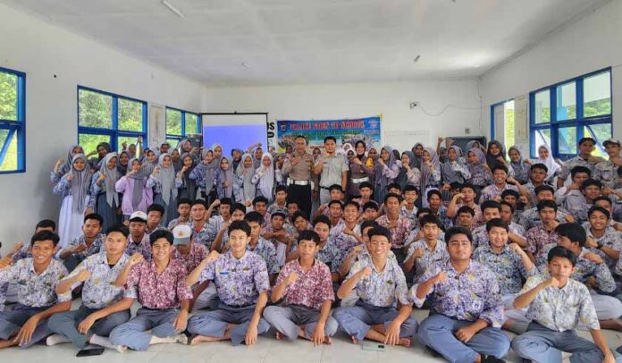 di SMAN 1 Tanjung Palas Tengah di SMAN 1 Tanjung Palas Tengah