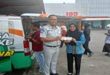 Jasa Raharja Gandeng Samsat Keliling di RS Rizani Paiton Mudahkan Masyarakat Bayar Pajak jasa raharja jatim