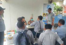 Jasa Raharja Surabaya Berikan Pemeriksaan dan Pengobatan Gratis di Terminal Bratang jasa raharja jatim