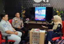 Kolaborasi Jasa Raharja dan POLRES PASER dalam kegiatan Podcast dengan tema “Berkeselamatan dalam Berkendara” jasa raharja kaltim