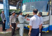 Kolaborasi Antar Stakeholder, Jasa Raharja Cabang Sumbawa Gelar Ramp Check Kepada Angkutan Umum jasa raharja NTB