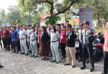 Operasi Gabungan di Taman Yowana Banyuasri, Pengendara Diingatkan untuk Taat Pajak dan Kelengkapan Berkendara Kelengkapan Berkendara