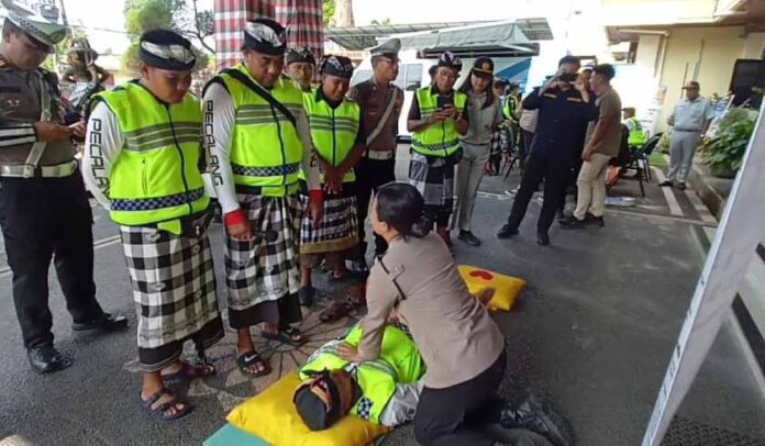 Pertolongan Pertama Gawat Darurat