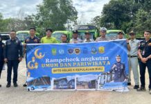Jasa Raharja Kepri dan Mitra FKLL Gelar Ramp Check dan Pemasangan Stiker Practical Guidence bagi PO PT Desindo Sukses Wisatama Stiker Practical Guidence
