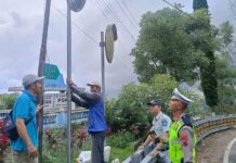 Pemasangan Convex Mirror oleh Jasa Raharja dan Satlantas Polres Karanganyar di Kawasan Wisata Tawangmangu jasa raharja jateng