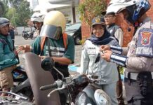 Jasa Raharja dan Samsat Kediri Pare Gelar Operasi Gabungan untuk  Tingkatkan Kepatuhan Masyarakat. jasa raharja jatim