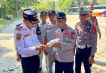 Jasa Raharja Bojonegoro Bersama Dinas Perhubungan Dan Kepolisian Gelar Rampcheck Untuk Keselamatan Angkutan Umum jasa raharja jatim