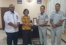 Sinergi Lintas Instansi : Jasa Raharja dan BPS Kalteng Konsolidasikan Data Kendaraan Konsolidasikan Data Kendaraan