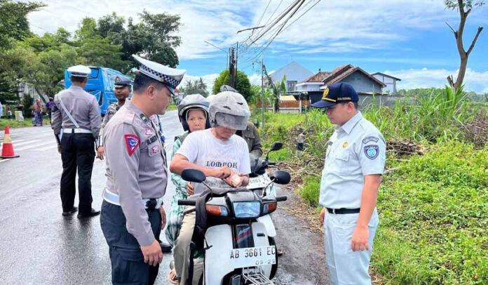 di Toyan Kulon Progo