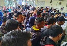 Samsat Majenang Sesak Dipenuhi Wajib Pajak yang Ikuti Program Pemutihan Kendaraan Barmotor Jawa Tengah jasa raharja jateng