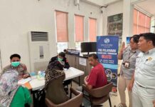 Jasa Raharja Kanwil Kaltim Gelar Pemeriksaan Kesehatan Gratis di Kantor Samsat Batakan Balikpapan jasa raharja kaltim