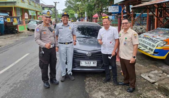 Kepatuhan Pajak Kendaraan Kepatuhan Pajak Kendaraan