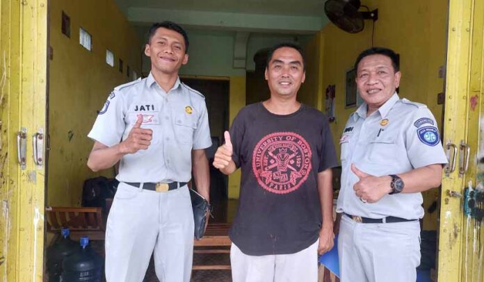 Pengusaha Angkutan Umum Pengusaha Angkutan Umum