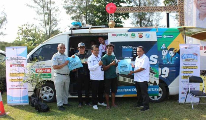 Samsat Keliling di Desa Pasuruan Samsat Keliling di Desa Pasuruan