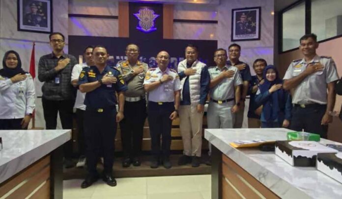 Bersama Kakorlantas Polri Bersama Kakorlantas Polri