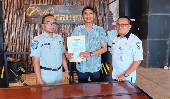 Dukung Kepatuhan Masyarakat Dukung Kepatuhan Masyarakat